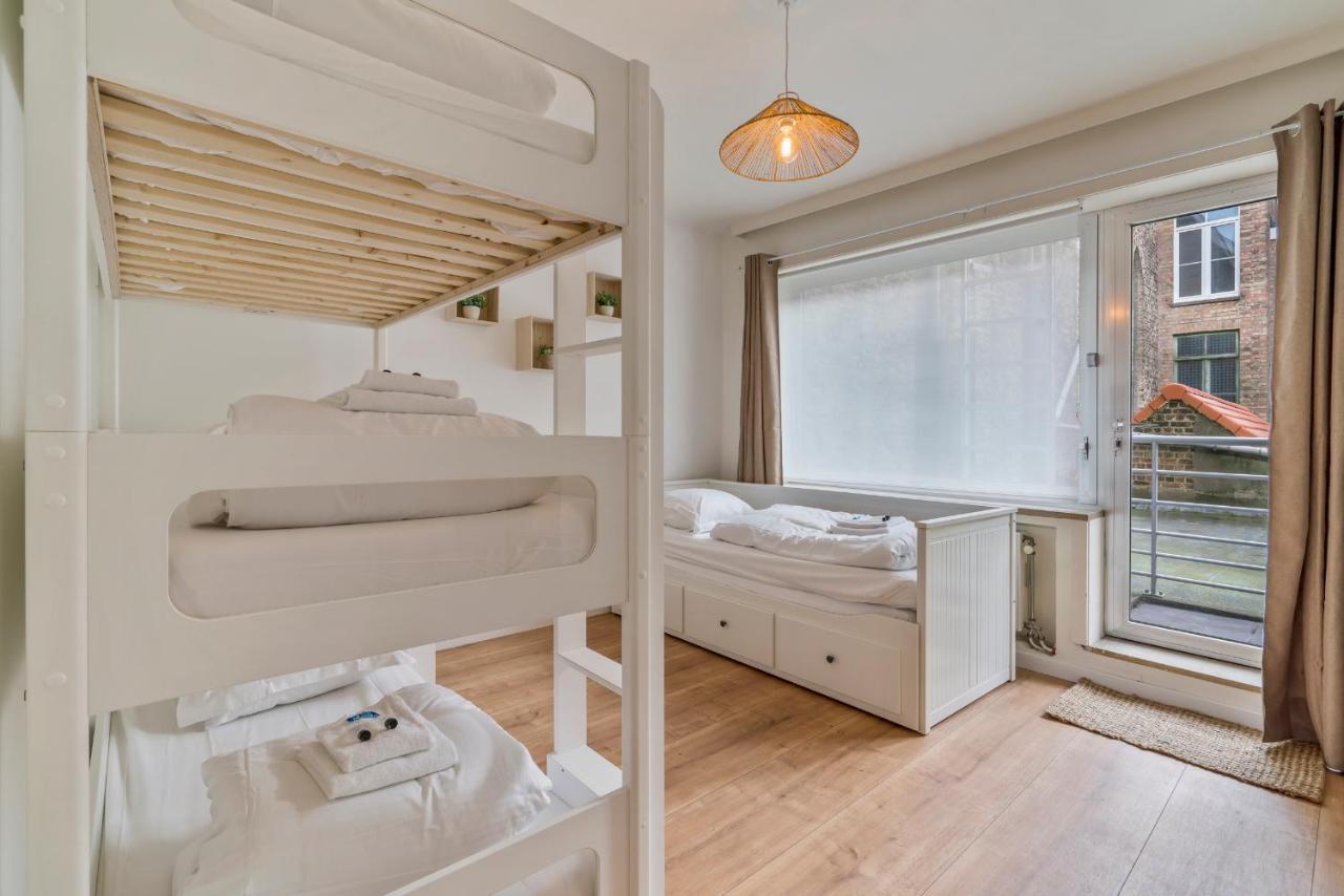 Ruim En Warm Appartement In De Winkelstraat Van Oostende 外观 照片